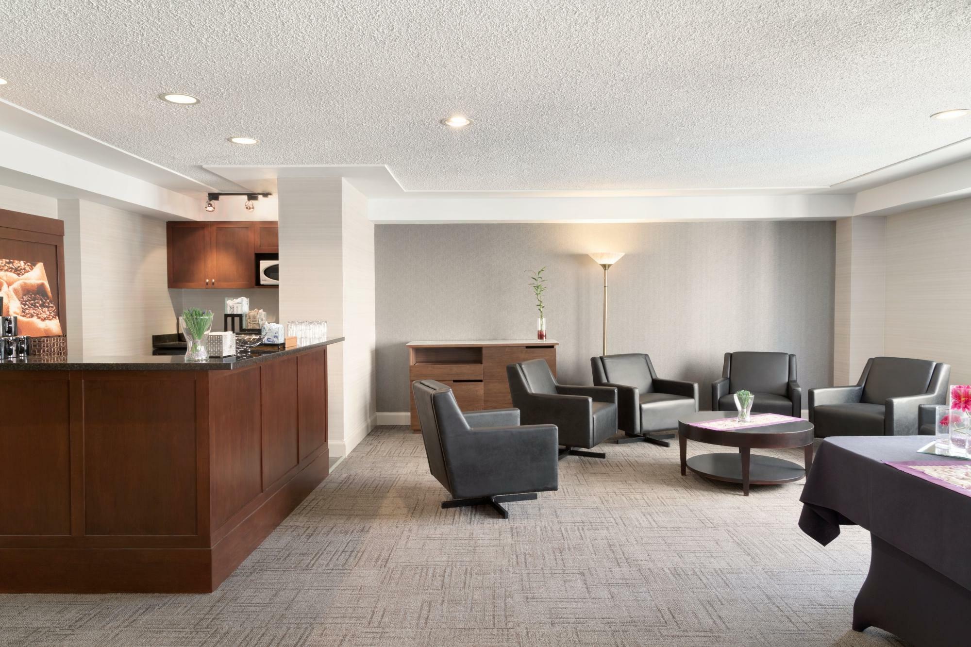 Canterra Suites Hotel Edmonton Exteriér fotografie